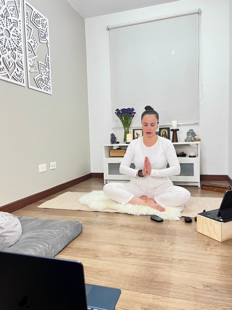 Zenflow clases ONLINE de Yoga
